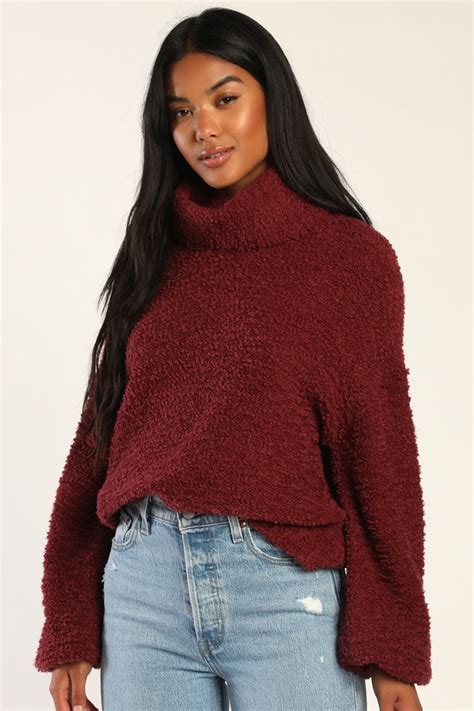 oversized burgundy sweater